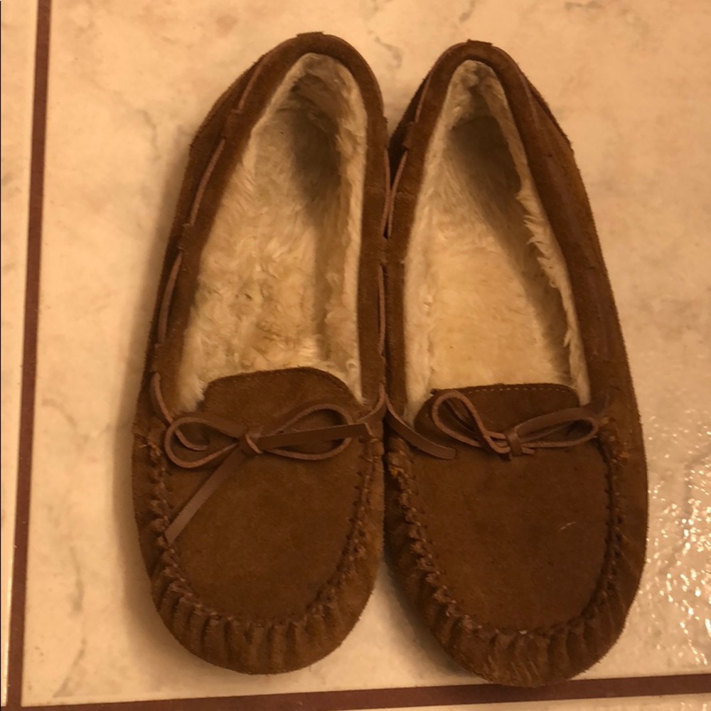 Tan Moccasins women’s 6